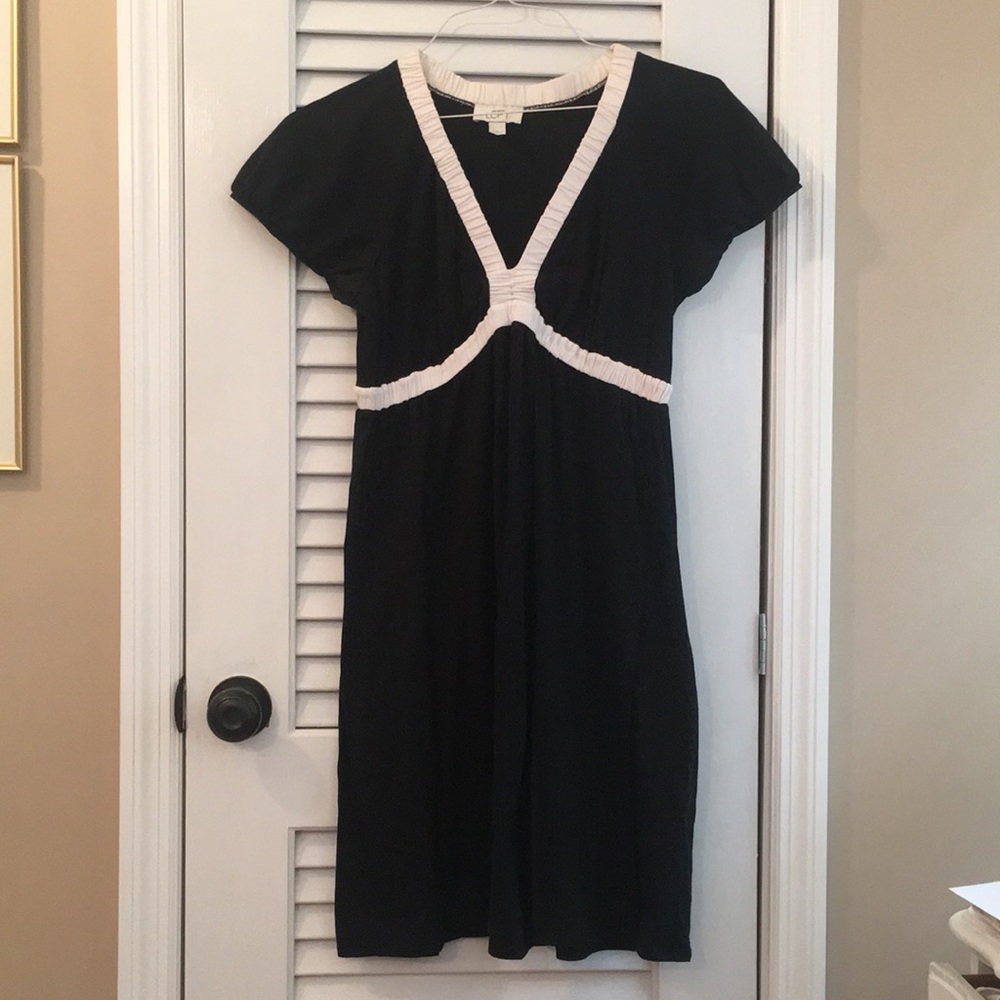Black and white Ann Taylor Loft Dress